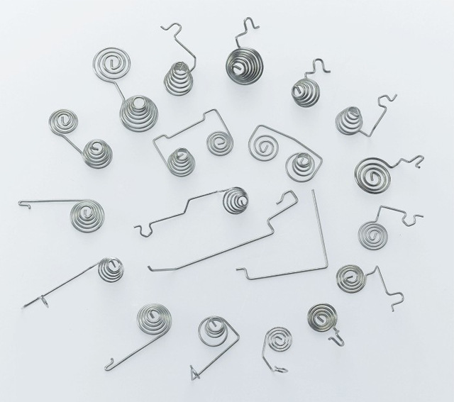 选购电池弹簧应该注意什么? 选购电池弹簧应该注意什么?