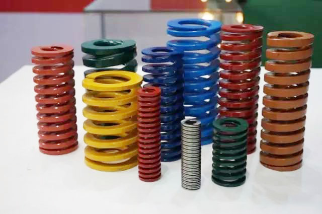 强压对弹簧的影响 强压对弹簧的影响