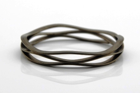 波形弹簧的特点